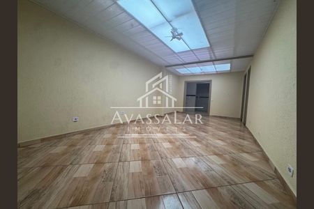 4_photo/94dcfbd77f.62e8321271ffcb76-ATLAS-1f8be8a2-5db2-4242-8711-e68a449450a0.jpg de casa para alugar com 1 quarto, 160m² em Ganchinho, Curitiba