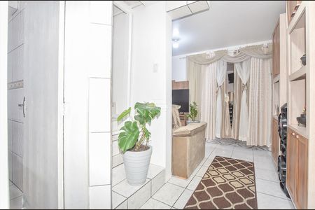 6_photo/94dcfbd797.3dcebeb42eae20b2-ATLAS-1bd23e22-9306-401e-8cb3-5a34825a74ca.jpg de casa à venda com 5 quartos, 144m² em Ganchinho, Curitiba