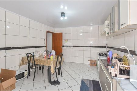 41_photo/94dcfbd797.3dcebeb42eae20b2-ATLAS-5cffae73-0f34-42f9-a471-62ef3fbd924e.jpg de casa à venda com 5 quartos, 144m² em Ganchinho, Curitiba