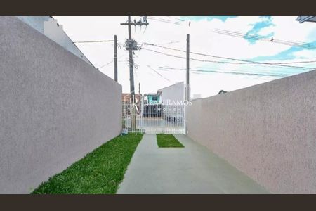 11_photo/94dcfbd7f5.93b8fa184532727f-ATLAS-284c491f-2dce-4764-97f2-efb72a6c42bb.jpg de casa à venda com 2 quartos, 43m² em Ganchinho, Curitiba