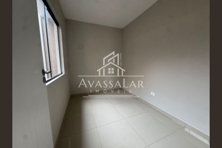 19_photo/94dcfbd7f5.93b8fa184532727f-ATLAS-6a6e18ed-5798-4a46-a02d-72b839b33afb.jpg de casa à venda com 2 quartos, 48m² em Ganchinho, Curitiba