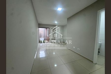 8_photo/94dcfbd7f5.93b8fa184532727f-ATLAS-c4ac01a4-4bf9-4ecf-9e81-d3d589d2b331.jpg de casa à venda com 2 quartos, 48m² em Ganchinho, Curitiba