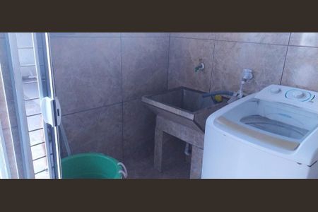 11_photo/94dcfbd835.bb2cfda027800a9a-ATLAS-5a3d3e05-1757-470e-ae6a-8df7c7b6fd66.jpg de casa à venda com 2 quartos, 90m² em Ganchinho, Curitiba