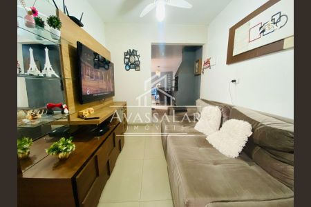 5_photo/94dcfbd843.6f3426350093cd90-ATLAS-2f43d813-e3b6-49ad-ab87-a15c8a21e998.jpg de casa à venda com 2 quartos, 45m² em Ganchinho, Curitiba