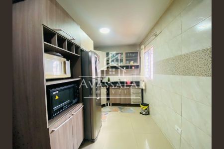 8_photo/94dcfbd843.6f3426350093cd90-ATLAS-5d9fbf8a-df98-4baa-94da-404d266a8c61.jpg de casa à venda com 2 quartos, 45m² em Ganchinho, Curitiba