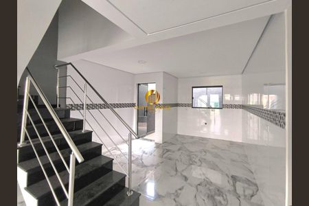 5_photo/94dcfbd907.f0d246bad4da1cd5-ATLAS-ffd38109-6e4d-4ccf-bf08-63bdccc6cd8d.jpg de casa à venda com 3 quartos, 90m² em Ganchinho, Curitiba