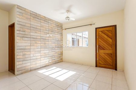 1_photo/94dcfbd96f.0e5883cd31689f99-ATLAS-aa9ca021-31ff-49f4-b63d-d2cac98b8a21.jpg de casa à venda com 3 quartos, 108m² em Ganchinho, Curitiba