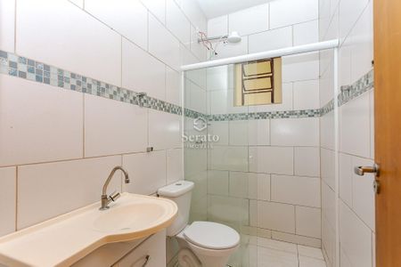 6_photo/94dcfbd96f.0e5883cd31689f99-ATLAS-d56afb95-d95a-4db2-b9ff-46156f3e9544.jpg de casa à venda com 3 quartos, 108m² em Ganchinho, Curitiba