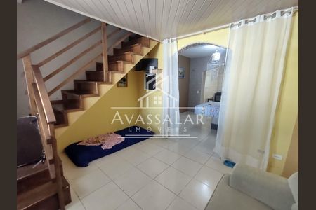 1_photo/94dcfbd9cf.d29dabce143984c2-ATLAS-d7bc2b36-cadd-4b83-8e5a-436bb5b22cb8.jpg de casa à venda com 3 quartos, 200m² em Ganchinho, Curitiba