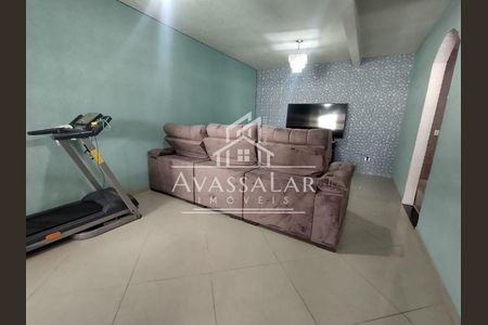 7_photo/94dcfbd9cf.d29dabce143984c2-ATLAS-f1ebd9cd-925f-4965-b5aa-784ac396fa3f.jpg de casa à venda com 3 quartos, 200m² em Ganchinho, Curitiba