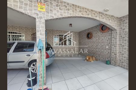 2_photo/94dcfbd9cf.d29dabce143984c2-ATLAS-fa241f55-9811-46df-a694-b259df6074ef.jpg de casa à venda com 3 quartos, 200m² em Ganchinho, Curitiba