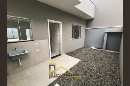 8_photo/94dcfbda15.826f8d671342e075-ATLAS-da8dda15-1b16-47b2-a503-e95a39230682.jpg de casa à venda com 3 quartos, 114m² em Sítio Cercado, Curitiba