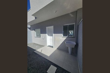 12_photo/94dcfbda15.e39f8c2ed93164cd-ATLAS-b3d3f091-10ab-4ed3-aab5-5a2f8501f47e.jpg de casa à venda com 3 quartos, 76m² em Sítio Cercado, Curitiba