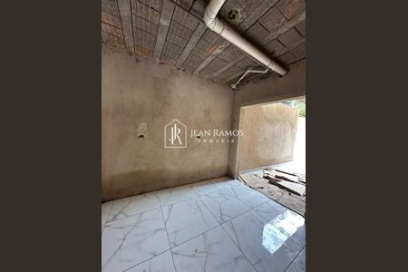 8_photo/94dcfbda1f.0f81dd1a9a4f6ffb-ATLAS-5ed9d111-9833-414b-ac6b-5dafd1a70603.jpg de casa à venda com 2 quartos, 56m² em Sítio Cercado, Curitiba