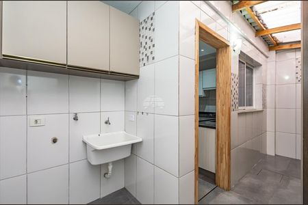 10_photo/94dcfbda6b.c833de10f3cb7f8b-ATLAS-45279cf5-b2e6-42f6-a6a3-a8d153ad7941.jpg de casa à venda com 3 quartos, 108m² em Sítio Cercado, Curitiba