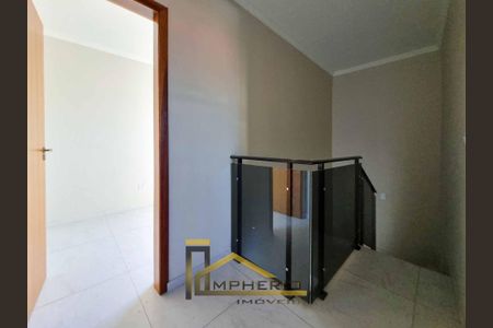 8_photo/94dcfbdaf9.3926d2054e76d63d-ATLAS-15209291-dba5-4ca5-86d3-fedae34bb88e.jpg de casa à venda com 2 quartos, 64m² em Sítio Cercado, Curitiba