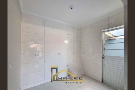 5_photo/94dcfbdaf9.3926d2054e76d63d-ATLAS-588a8bcc-936a-43ba-9f1c-933de98a882d.jpg de casa à venda com 2 quartos, 64m² em Sítio Cercado, Curitiba