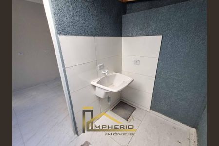 6_photo/94dcfbdaf9.3926d2054e76d63d-ATLAS-8a556d99-81dd-46f1-b270-c9ea4ee4754d.jpg de casa à venda com 2 quartos, 64m² em Sítio Cercado, Curitiba