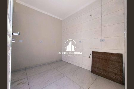 5_photo/94dcfbdaf9.3dc564ee5581aa67-ATLAS-cba0323d-72d6-4fce-be81-ce7b461a03d7.jpg de casa à venda com 2 quartos, 64m² em Sítio Cercado, Curitiba