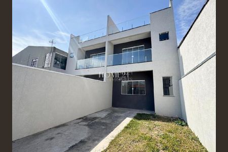3_photo/94dcfbdba9.af0db996bf86f8f3-ATLAS-266f1f62-bd70-44d0-b7f7-bede9f944743.jpg de casa à venda com 3 quartos, 157m² em Sítio Cercado, Curitiba