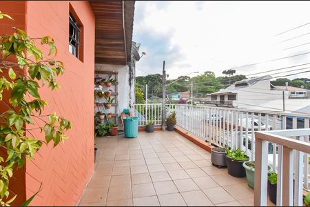 25_photo/94dcfbdbcf.1cf36469cc62d903-ATLAS-41f8fbee-706b-463e-8082-d4736b36140c.jpg de casa à venda com 5 quartos, 192m² em Sítio Cercado, Curitiba