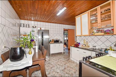 35_photo/94dcfbdbcf.1cf36469cc62d903-ATLAS-57569918-823a-407c-b70f-cb71a0f2f74b.jpg de casa à venda com 5 quartos, 192m² em Sítio Cercado, Curitiba