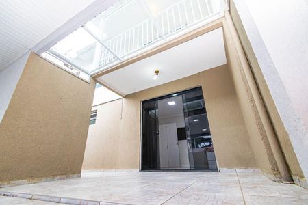 10_photo/94dcfbdcd3.826320bd9fe033a1-ATLAS-e6d05a8e-a728-4690-9c78-f61c1a1f0962.jpg de casa à venda com 3 quartos, 128m² em Sítio Cercado, Curitiba