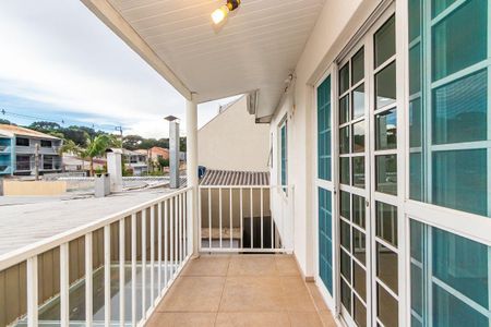 42_photo/94dcfbdcd3.826320bd9fe033a1-ATLAS-f0a6f9ab-caa7-43e5-bdcb-4fcd69fd7cdb.jpg de casa à venda com 3 quartos, 128m² em Sítio Cercado, Curitiba