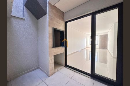 6_photo/94dcfbe44d.2698cb76036643ce-ATLAS-b0c56e24-bfe3-4fa4-819d-a4815ce1d9e4.jpg de casa à venda com 3 quartos, 113m² em Umbará, Curitiba