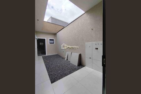 13_photo/94dcfbe451.5a85c5bdfef41cf9-ATLAS-e073ebe8-b3d2-4179-b4ed-fde8c34ccc11.jpg de casa à venda com 3 quartos, 80m² em Umbará, Curitiba