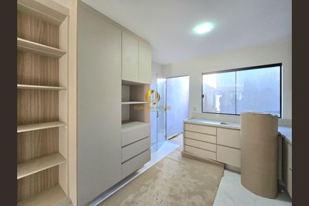 8_photo/94dcfbe49d.c27bb358fc36071b-ATLAS-30c59b69-45cd-40cb-b6e1-80fdfe51bd77.jpg de casa à venda com 2 quartos, 77m² em Umbará, Curitiba