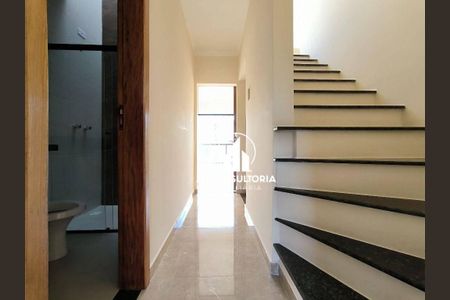 4_photo/94dcfbe56f.2f8a6c7b2f3e6f10-ATLAS-fb6db235-0cd6-452e-8ab8-9e37152fc595.jpg de casa à venda com 2 quartos, 100m² em Umbará, Curitiba