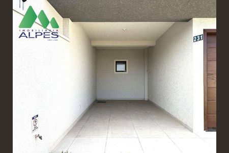 6_photo/94dcfbe5a7.31eccc063a4c8cdd-ATLAS-eec32719-fced-497b-985f-86aa0fa8b9a6.jpg de casa à venda com 3 quartos, 110m² em Umbará, Curitiba