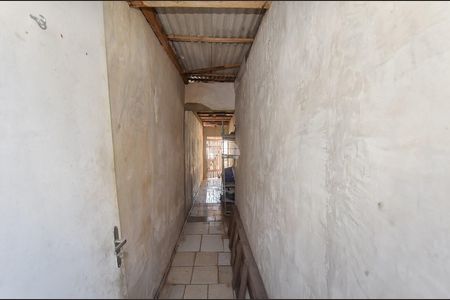 23_photo/94dcfbe823.445c0bca81181d7a-ATLAS-babe3c1e-3841-4925-9027-a5e6c5e34b51.jpg de casa à venda com 2 quartos, 54m² em Sítio Cercado, Curitiba