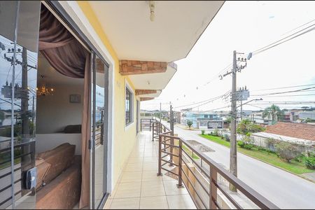 10_photo/94dcfbe897.7c2ae8445402a222-ATLAS-550d6ddc-acb0-4e9f-86de-37e8045ddda5.jpg de casa à venda com 4 quartos, 300m² em Sítio Cercado, Curitiba