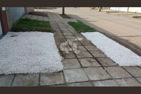 12_photo/94dcfbe899.c73b78bac5a2f3b6-ATLAS-bfbdc344-8f7c-4ee5-8bc9-9486b33b98c4.jpg de casa à venda com 3 quartos, 65m² em Sítio Cercado, Curitiba