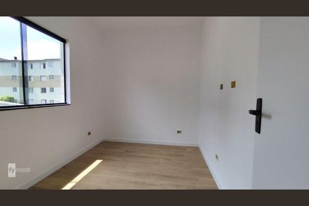 33_photo/94dcfbe977.8aa381dc509ff6db-ATLAS-cb095536-e0b4-4cef-a87f-88d5baa6943e.jpg de casa à venda com 3 quartos, 88m² em Sítio Cercado, Curitiba