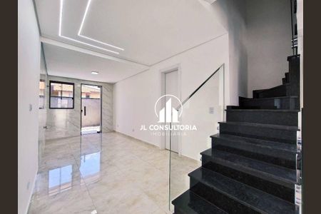 5_photo/94dcfbe993.0a32700d332bd690-ATLAS-66c3a89e-0eed-4e83-96d4-45d835216bc3.jpg de casa à venda com 4 quartos, 120m² em Sítio Cercado, Curitiba