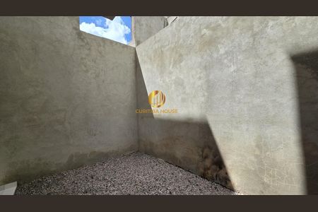 3_photo/94dcfbea3d.46ae6cbe0761d4fa-ATLAS-0f3127c4-a5ca-482b-a137-43684df27d26.jpg de casa à venda com 3 quartos, 87m² em Sítio Cercado, Curitiba