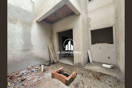 2_photo/94dcfbea3d.c0573bb51f554373-ATLAS-e0bfa627-b366-44c1-99fb-a4e227c254a4.jpg de casa à venda com 3 quartos, 87m² em Sítio Cercado, Curitiba