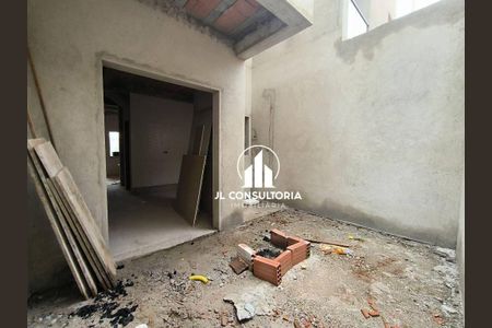 7_photo/94dcfbea3d.c0573bb51f554373-ATLAS-e5b25182-d6ad-40ca-be24-95964a9246e6.jpg de casa à venda com 3 quartos, 87m² em Sítio Cercado, Curitiba