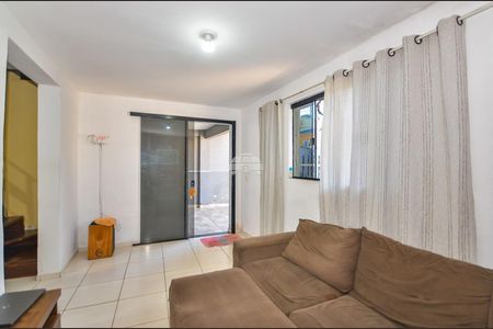 9_photo/94dcfbea53.fc3124ead6c5d417-ATLAS-5d08e8c7-588c-4535-bb27-e7493f37142f.jpg de casa à venda com 4 quartos, 78m² em Sítio Cercado, Curitiba