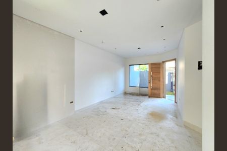 6_photo/94dcfbeaff.b9011c6352d0a570-ATLAS-02f4f321-2e0c-4dd0-a9c4-76b1d68a4de5.jpg de casa à venda com 3 quartos, 80m² em Sítio Cercado, Curitiba