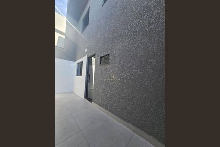 1_photo/94dcfbeb01.dae21efc2013994a-ATLAS-3088c129-7c36-4e20-bf81-df9d9c8a472a.jpg de casa à venda com 3 quartos, 81m² em Sítio Cercado, Curitiba