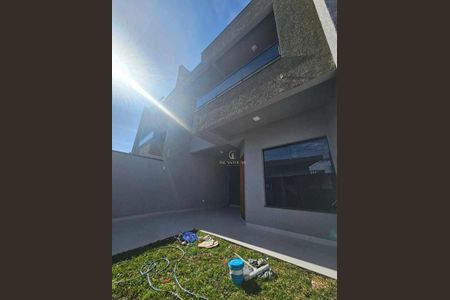 6_photo/94dcfbeb01.dae21efc2013994a-ATLAS-db9eab80-a899-471f-ac92-de50cfb609e6.jpg de casa à venda com 3 quartos, 81m² em Sítio Cercado, Curitiba