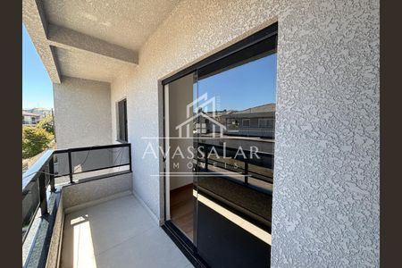 5_photo/94dcfbeb03.2d5b66cf4807465a-ATLAS-3a6170fd-3ac6-49d2-890b-cb62ddbea625.jpg de casa à venda com 3 quartos, 84m² em Sítio Cercado, Curitiba