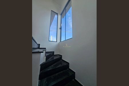 8_photo/94dcfbeb03.fac231b2f0e06bff-ATLAS-957a2e25-eba5-4794-88fa-ee5d458e0b69.jpg de casa à venda com 3 quartos, 89m² em Sítio Cercado, Curitiba