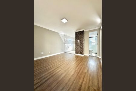 3_photo/94dcfbeb27.c06c3c5dbfc3661b-ATLAS-1a4d0cea-3e4a-4b98-bb89-b7d029b1982e.jpg de apartamento à venda com 2 quartos, 45m² em Sítio Cercado, Curitiba