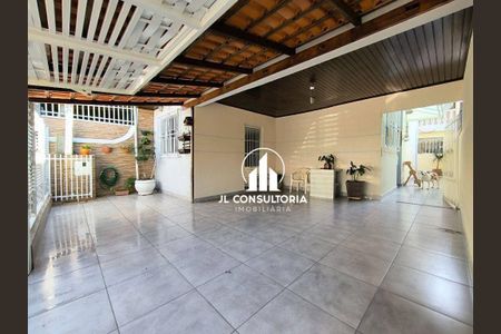 1_photo/94dcfbeb63.69530a6104d48ca1-ATLAS-9c5c3467-abb4-4db8-a77c-3b08d551f84d.jpg de casa à venda com 4 quartos, 141m² em Sítio Cercado, Curitiba