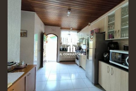34_photo/94dcfbeb63.69530a6104d48ca1-ATLAS-a6b5fc57-4d79-43ad-a5cd-e2d01b7674c2.jpg de casa à venda com 4 quartos, 141m² em Sítio Cercado, Curitiba
